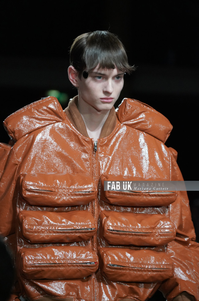 WALTER VAN BEIRENDONCK AW23 SHOW We need new eyes to see the future