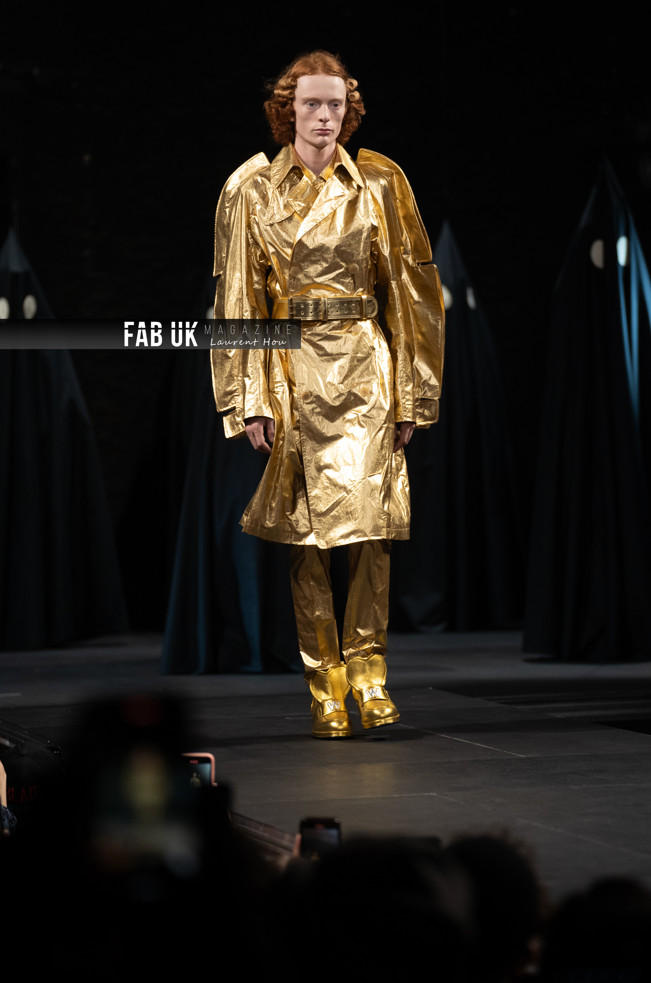 DESIGN and ART MAGAZINE: Parish Fashion Week: Walter Van