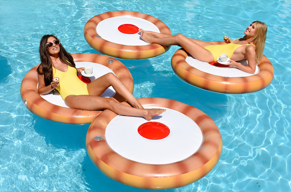 MR KIPLING MAKES A SPLASH WITH GIANT INFLATABLE CHERRY BAKEWELL 1
