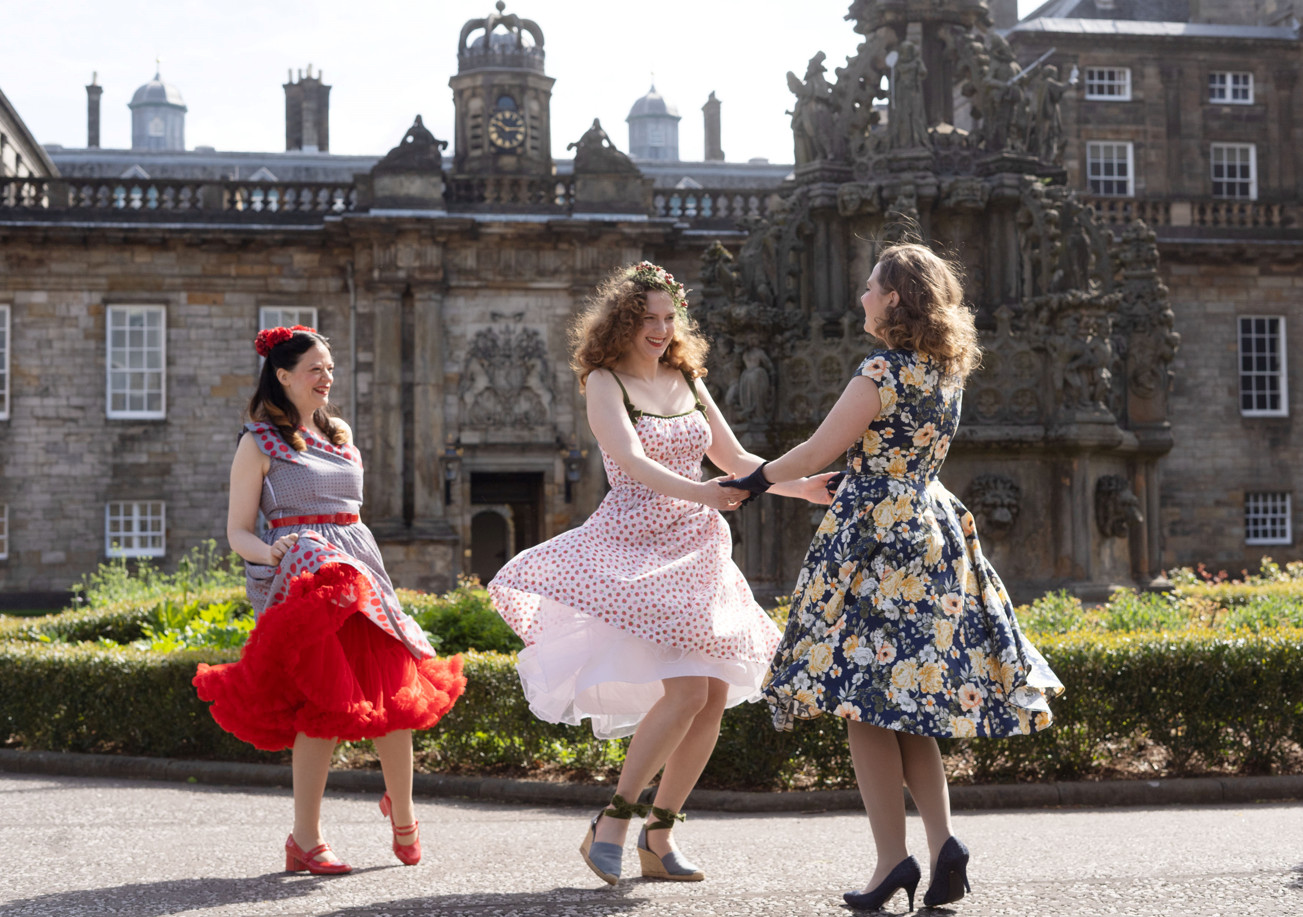 The palace of holyroodhouse to host a 1950s inspired evening event to celebrate the platinum jubilee (6)