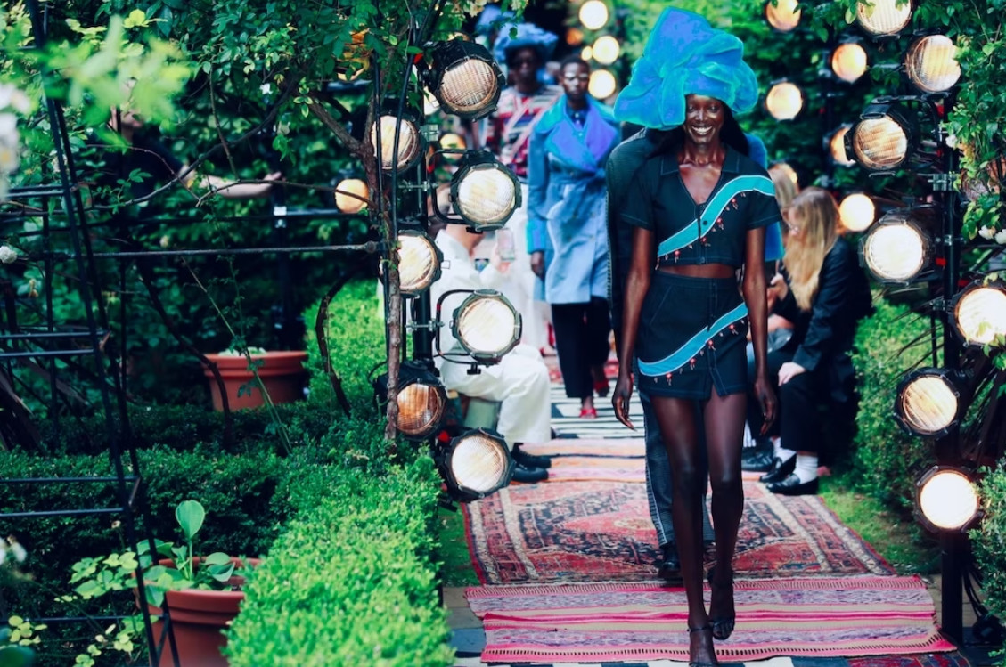 London fashion week presented by clearpay september 2022 releases provisional schedule