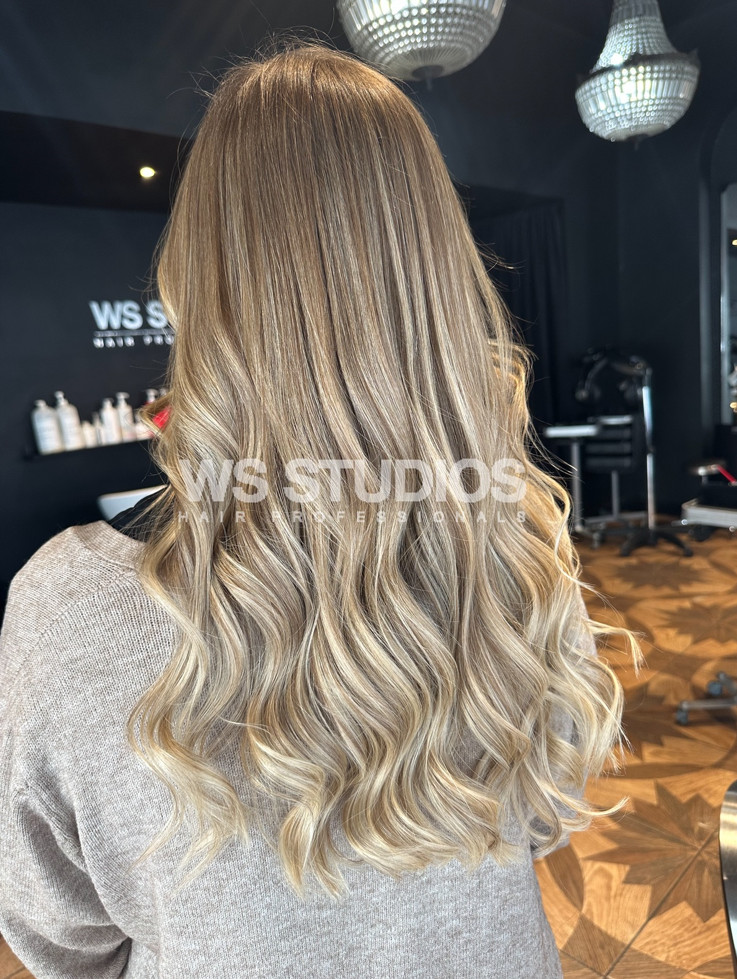 WSSTUDIOS Hair Professionals wins two awards for Best Colour Salon and