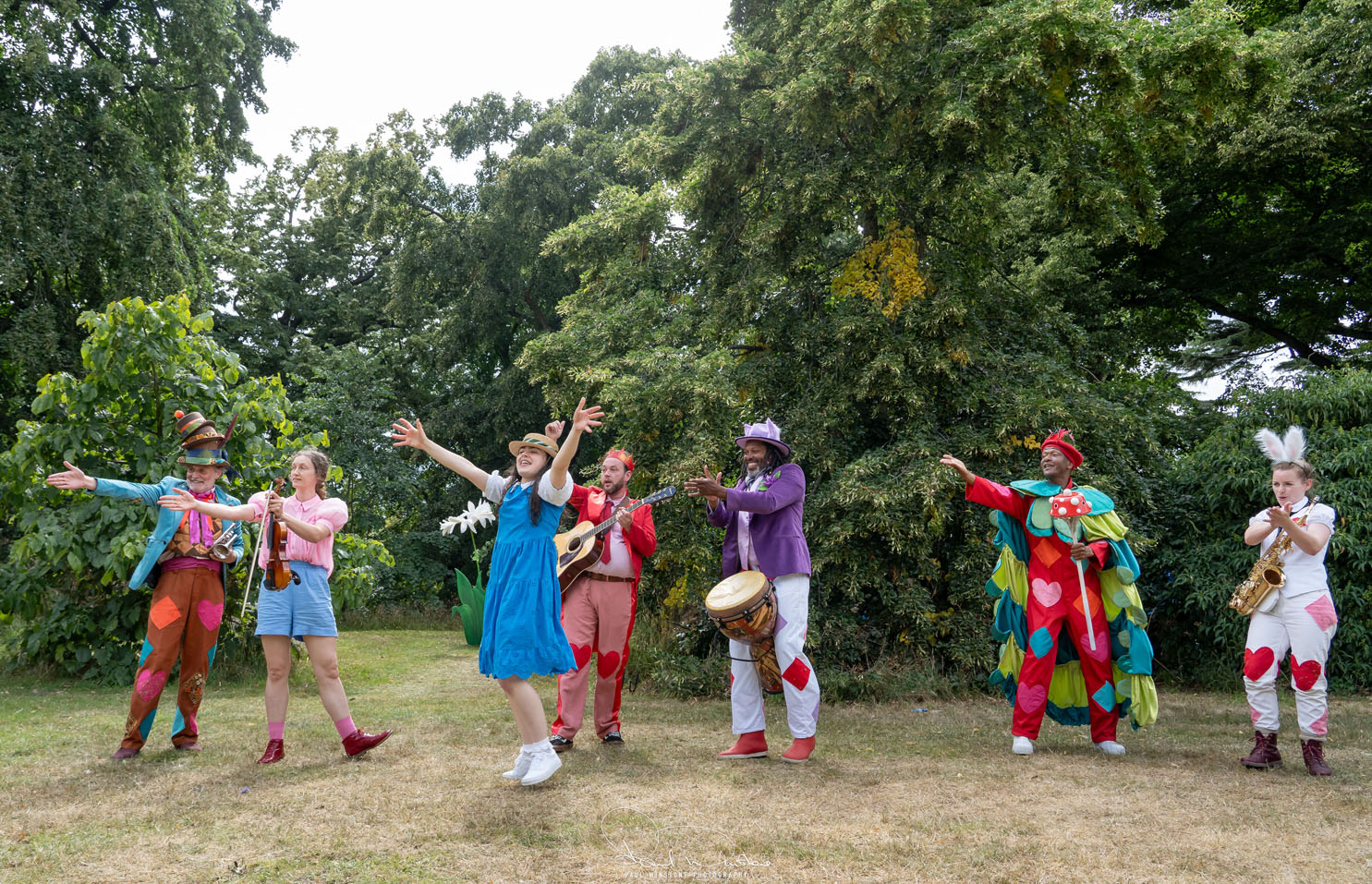 Theatre on Kew: Alice in wonderland
